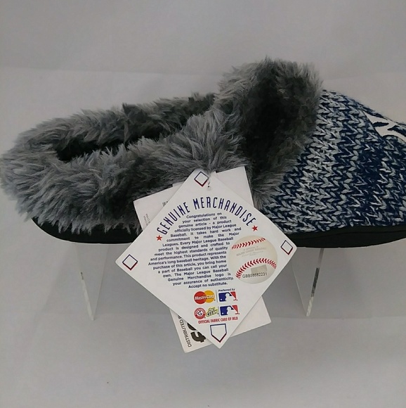 NEW MLB New York Yankees Peak Slide Slipper - Picture 7 of 7